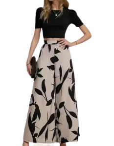 Elegante dos piezas de camiseta y pantalon ancho poliester reciclado ecologico