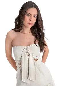 vestido corto strapless de escote de lino organico