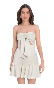 vestido corto strapless de escote corazon con nudo high stre