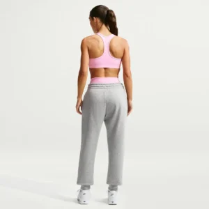 Nike Swoosh DX6821: bra deportivo con poliéster reciclado D