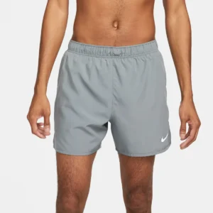 Shorts Nike Challenger Dri-FIT con poliéster reciclado para hombre