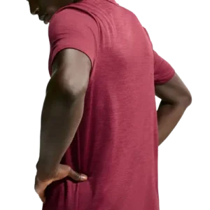 Nike Miler Dri-FIT IF2082: playera de running con materiales reciclados
